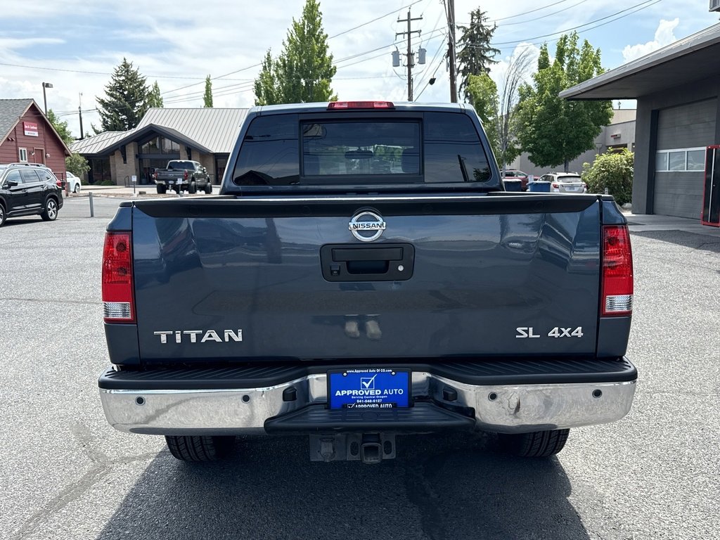 2014 Nissan Titan SL photo 4