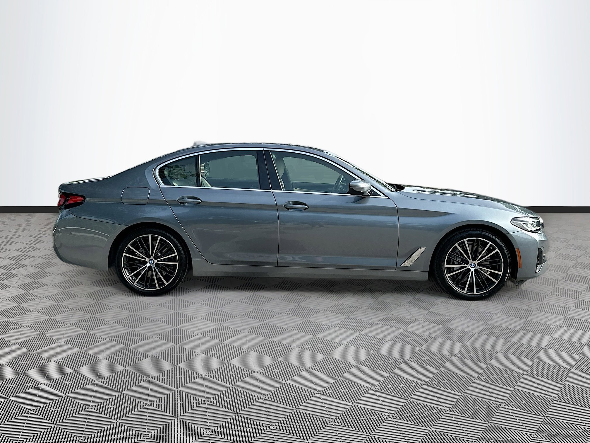 2022 Bmw 540i photo 8
