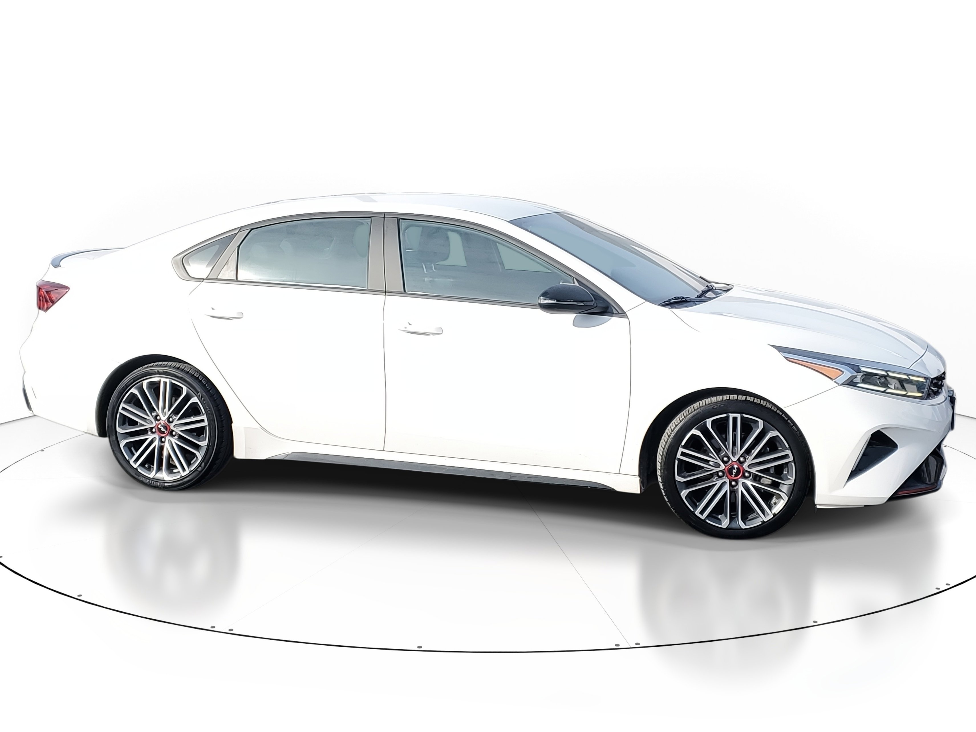 2023 Kia Forte GT's photo