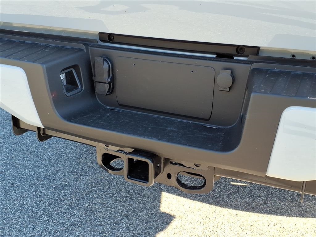 2026 Ford F-350 photo 4