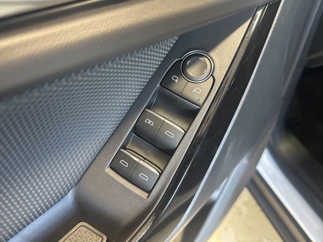 2026 Chevrolet Equinox RS photo 4