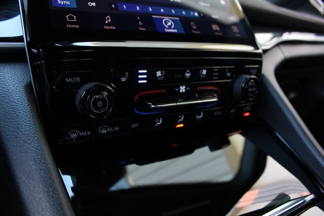 2022 Jeep Grand Cherokee Trailhawk photo 5