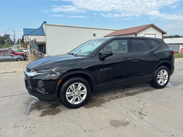 Used 2022 Chevrolet Blazer 2LT with VIN 3GNKBHR43NS120468 for sale in Kansas City
