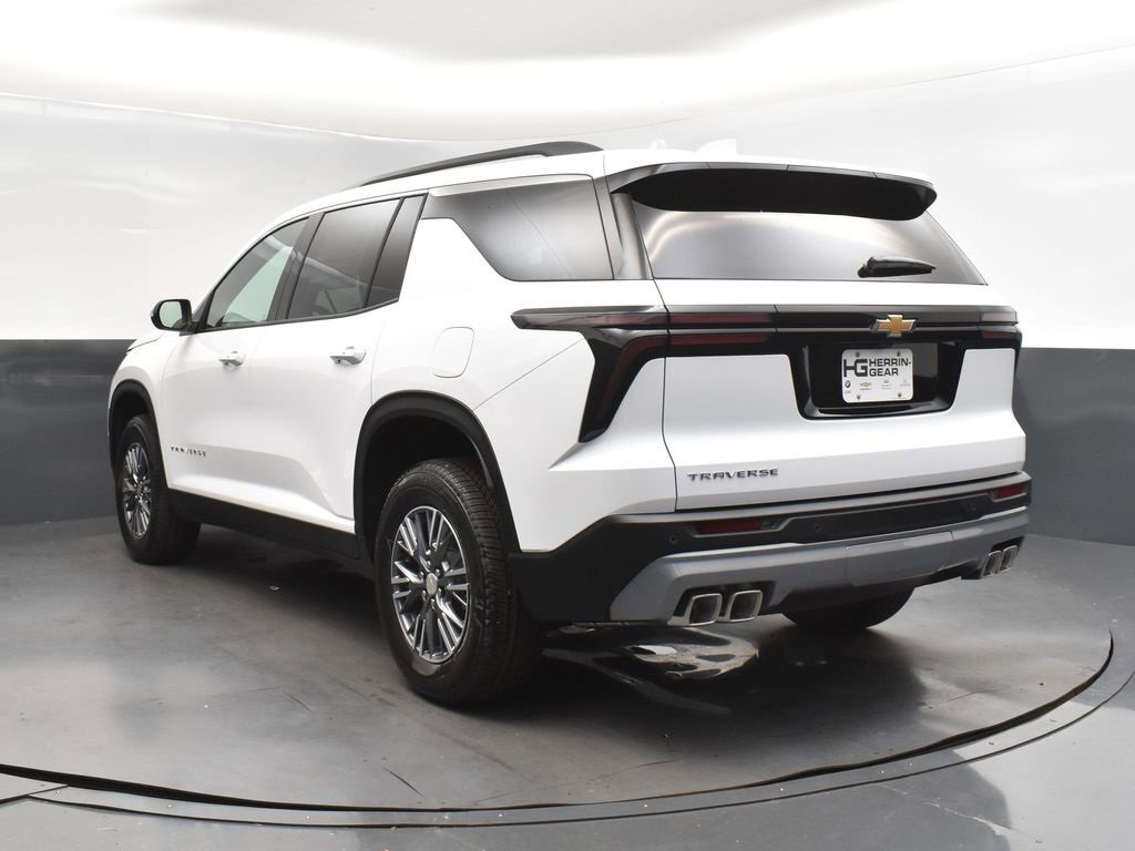 2026 Chevrolet Traverse photo 4