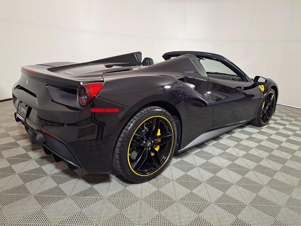 Certified Used 2017 Nero Stellato Ferrari Base image 3