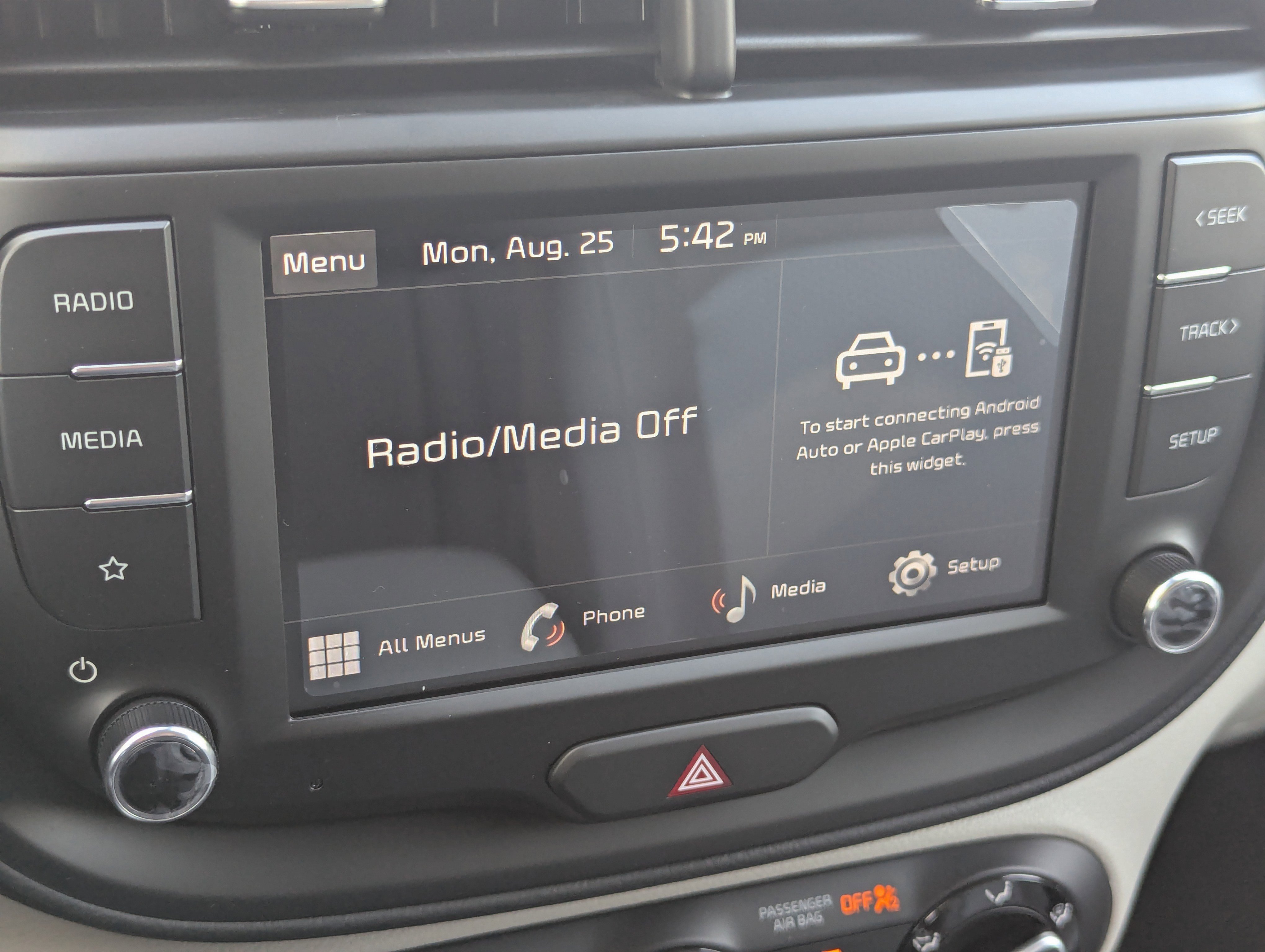 2025 Kia Soul LX photo 5