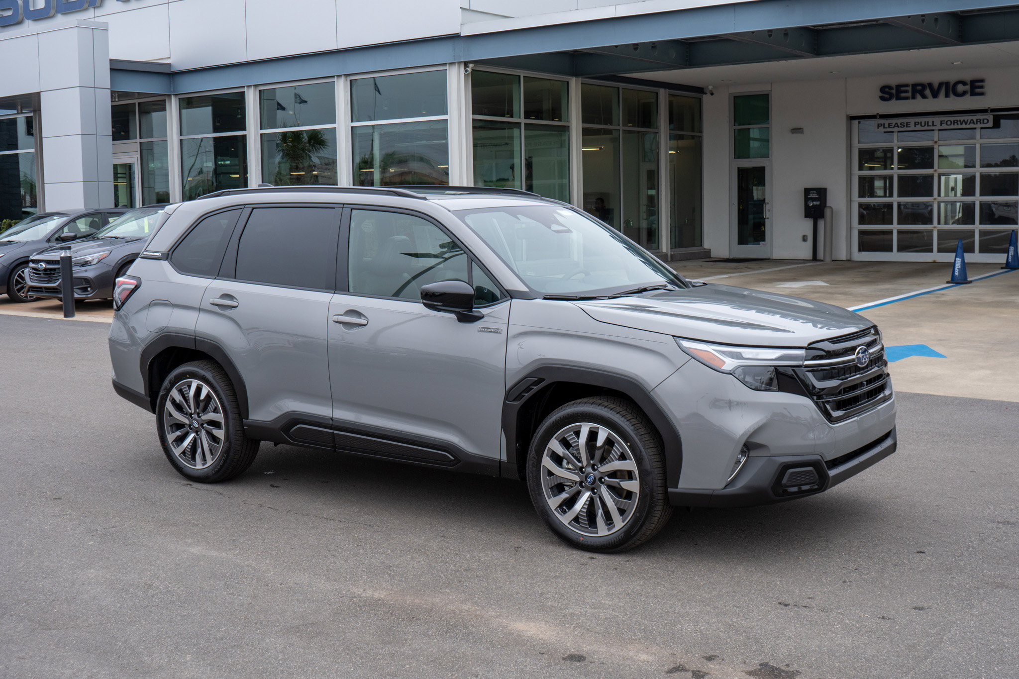 2025 Subaru Forester Touring's photo