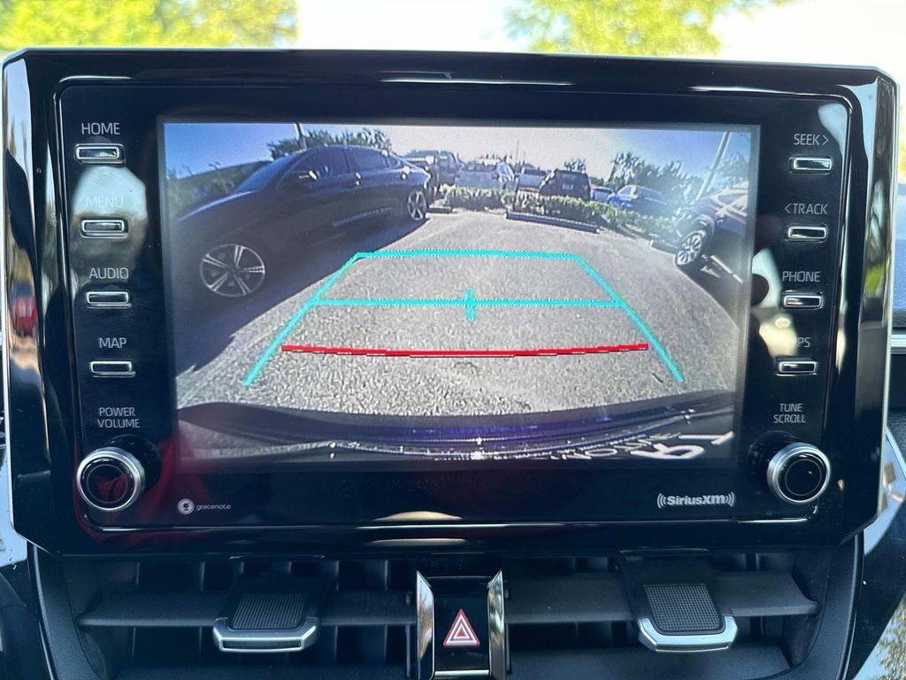 2021 Toyota Corolla SE photo 22