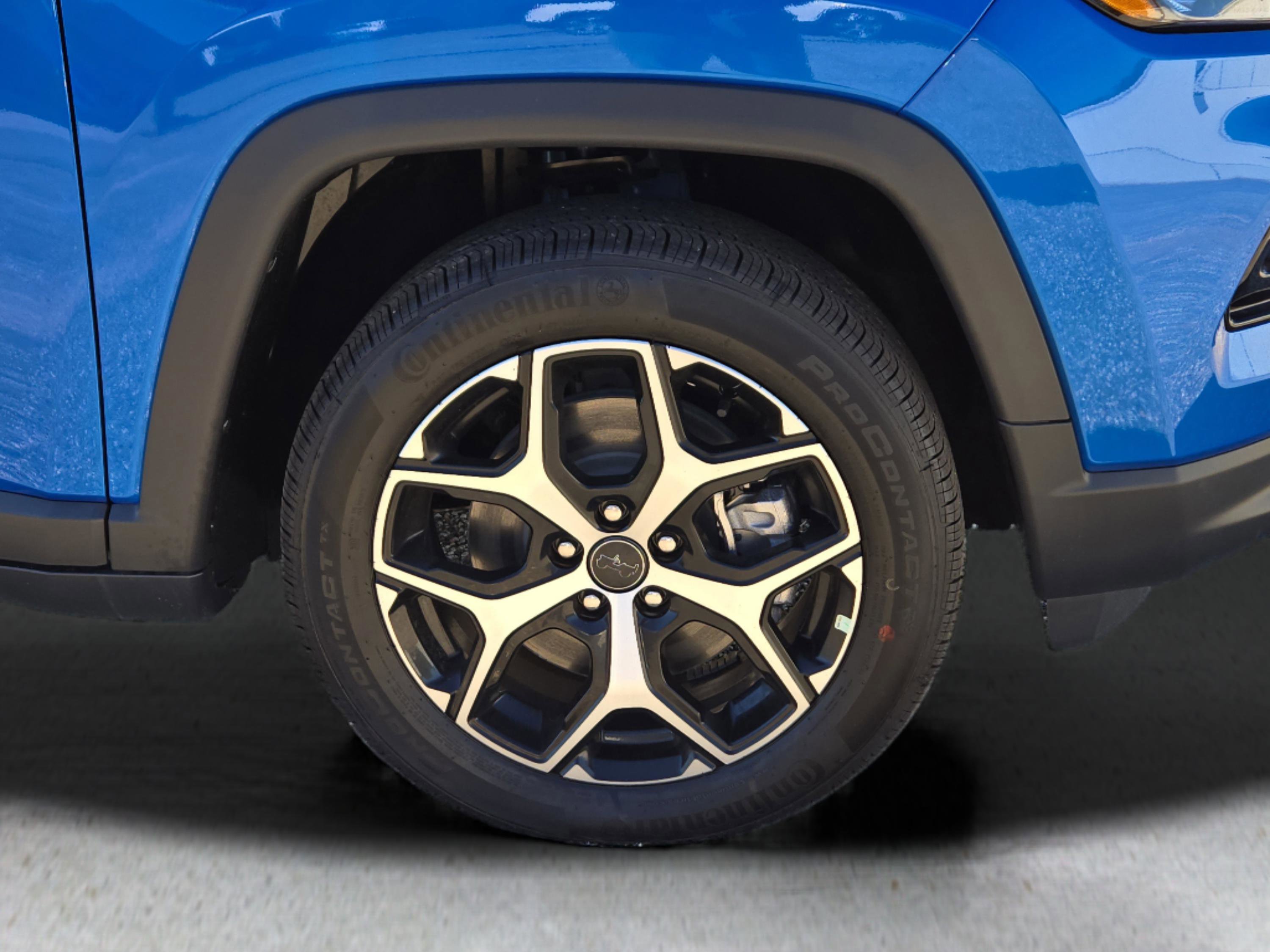 2026 Jeep Compass Limited photo 4