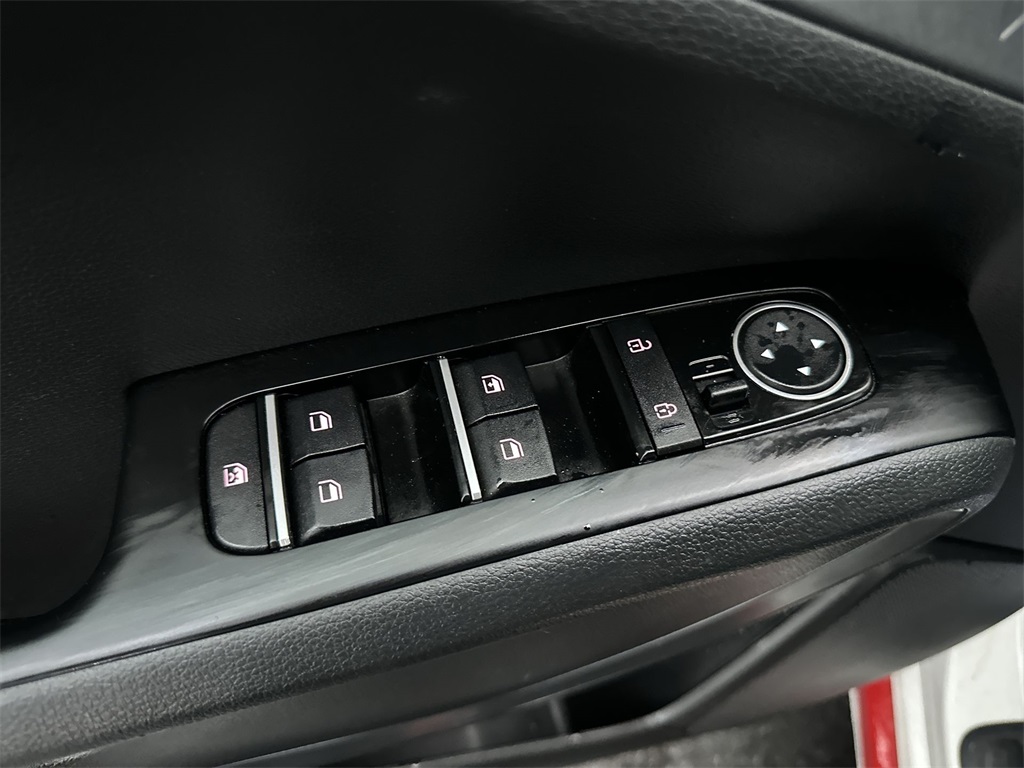 2020 Kia Soul GT-Line photo 13
