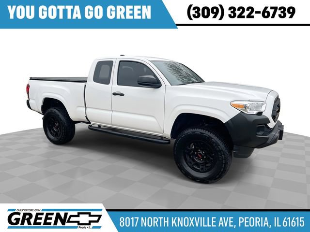 2022 Toyota Tacoma SR's photo