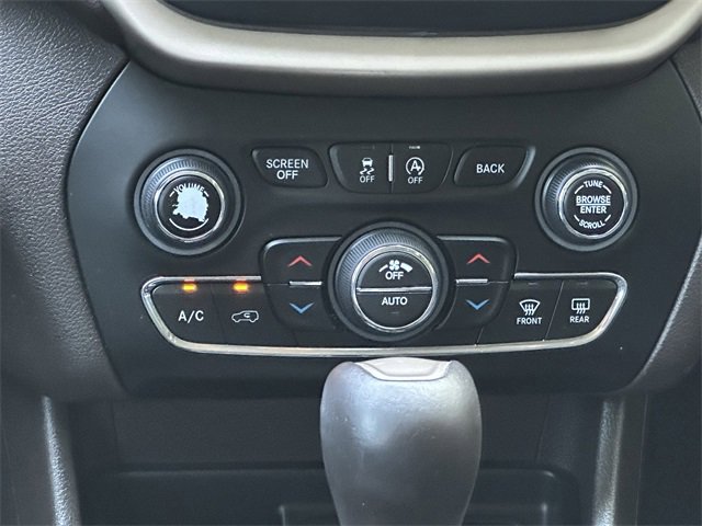 2018 Jeep Cherokee Trailhawk photo 15