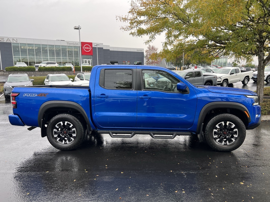2024 Nissan Frontier PRO-4X photo 6
