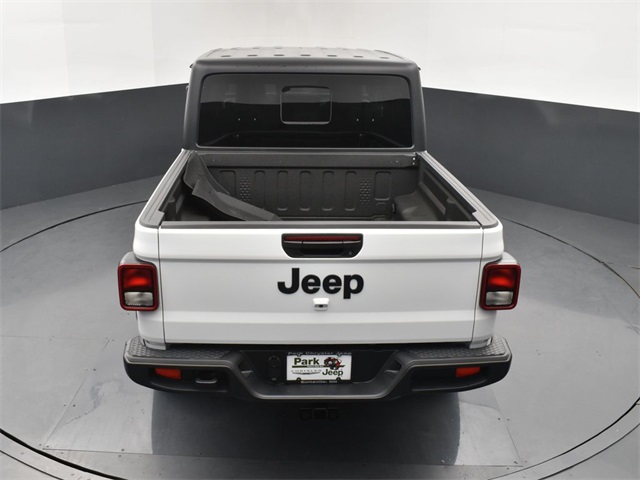2025 Jeep Gladiator Sport photo 17
