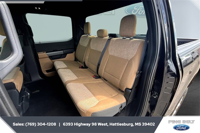 2023 Ford F-150 XLT photo 17