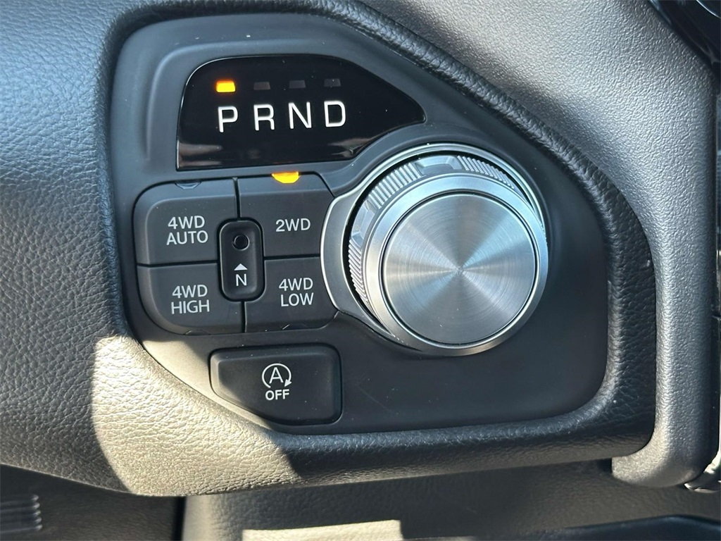 2025 Ram 1500 Laramie photo 6
