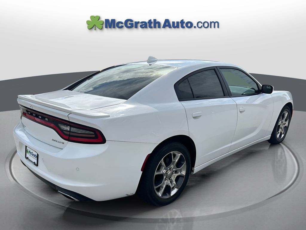 2016 Dodge Charger SXT photo 8