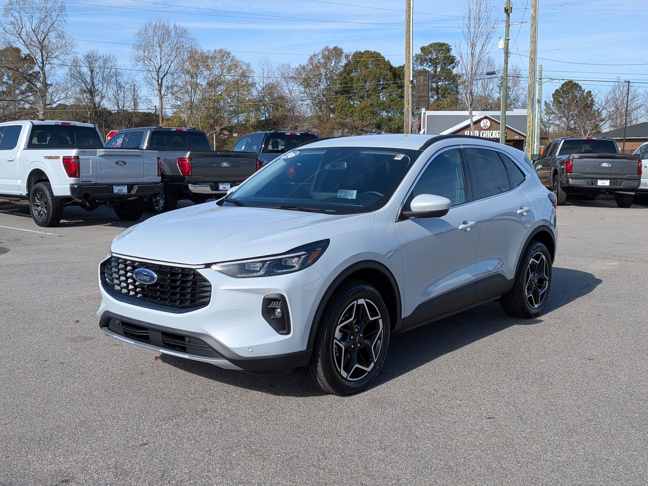 2026 Ford Escape Platinum's photo