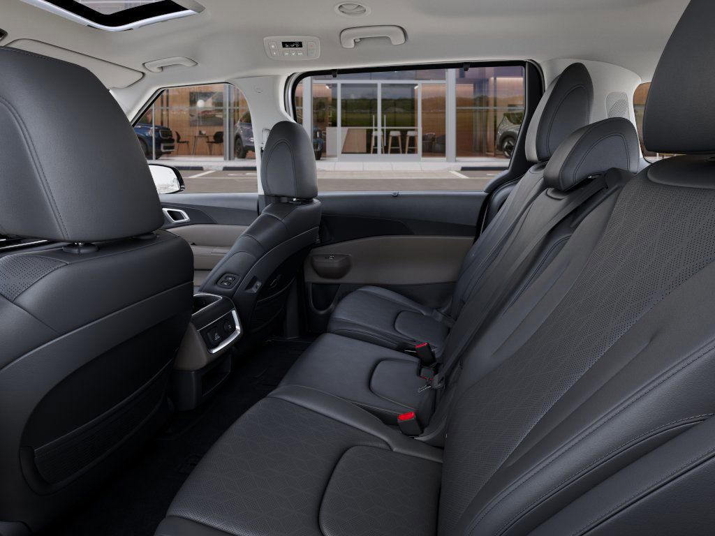 2026 Kia Carnival SX Prestige photo 18