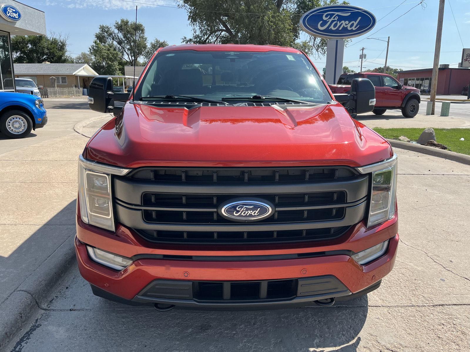 2023 Ford F-150 Lariat photo 3