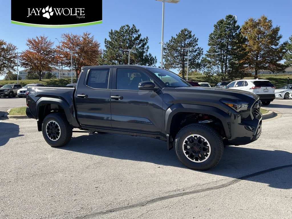 2025 Toyota Tacoma TRD Off Road's photo