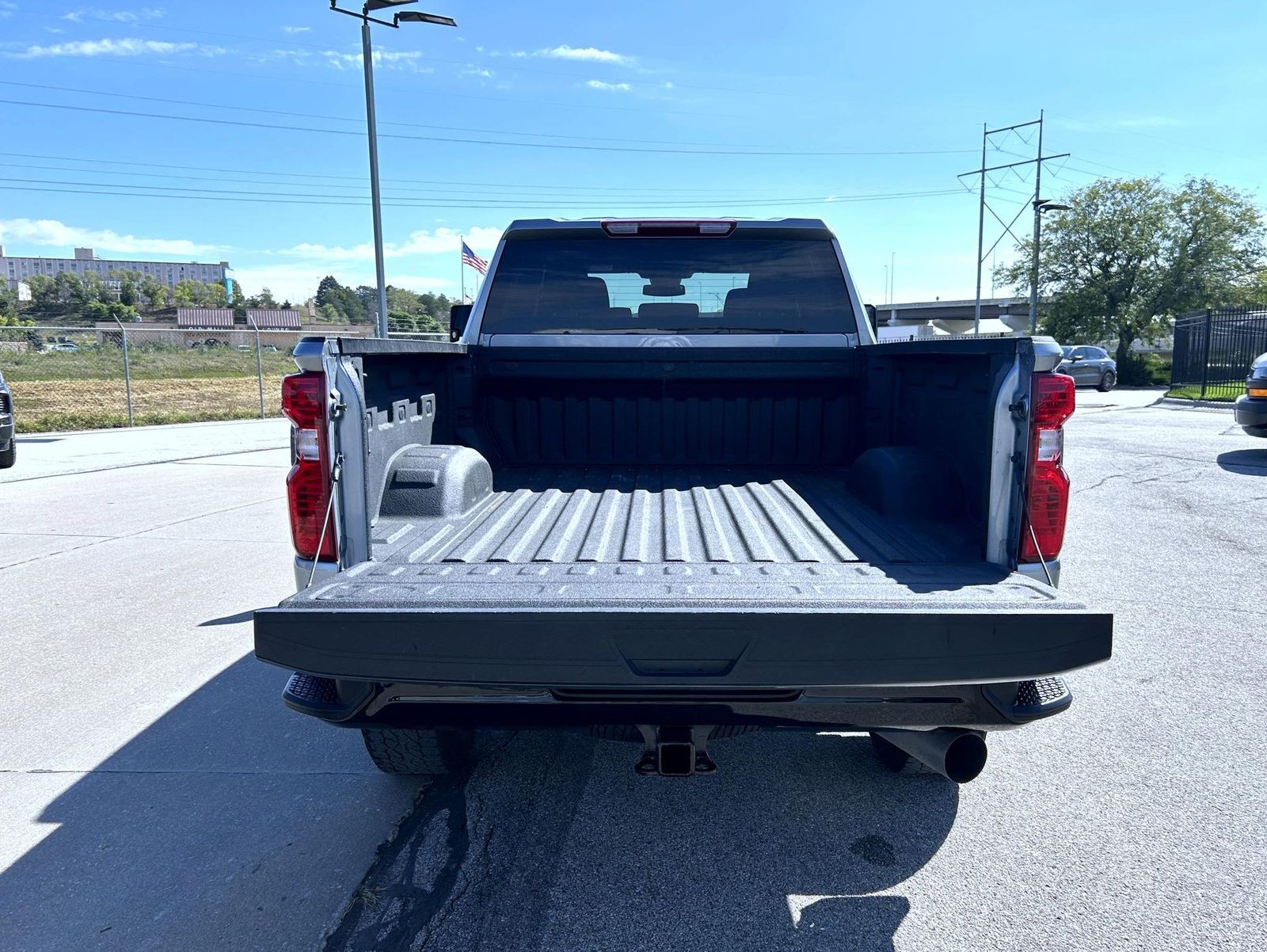 2024 Chevrolet Silverado 2500HD Custom photo 21