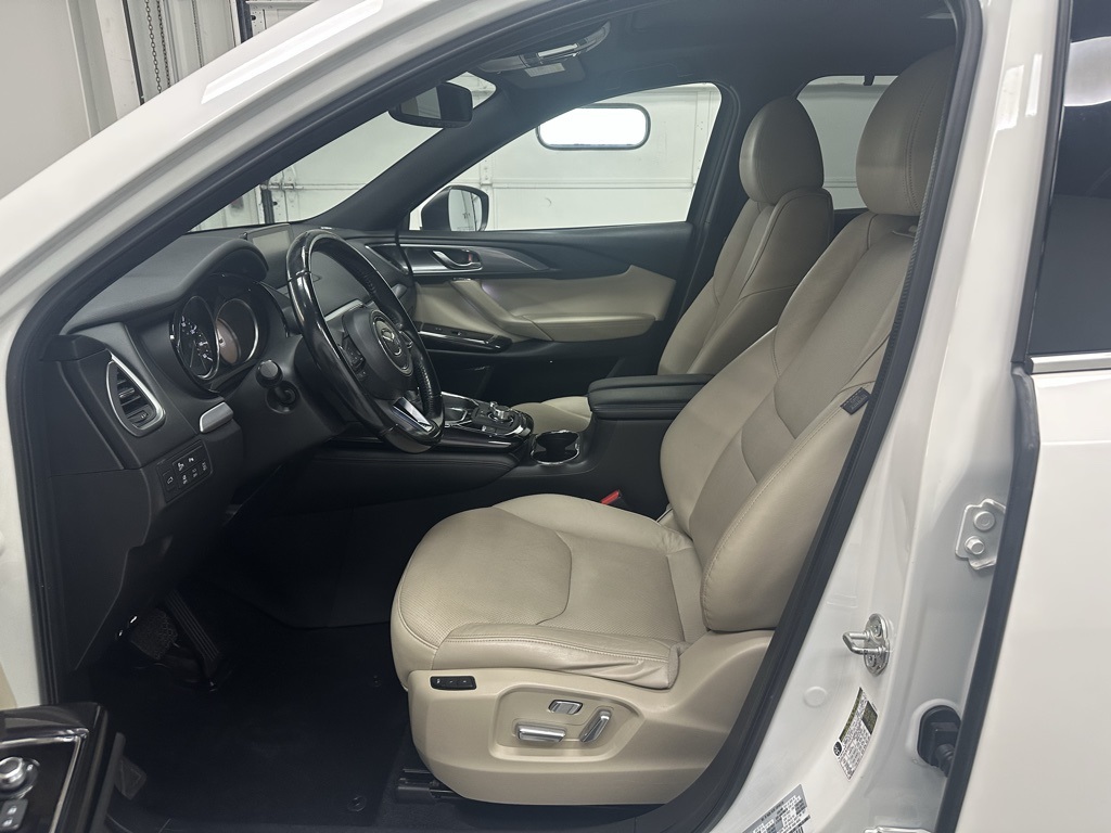 2016 Mazda CX-9 Grand Touring photo 14
