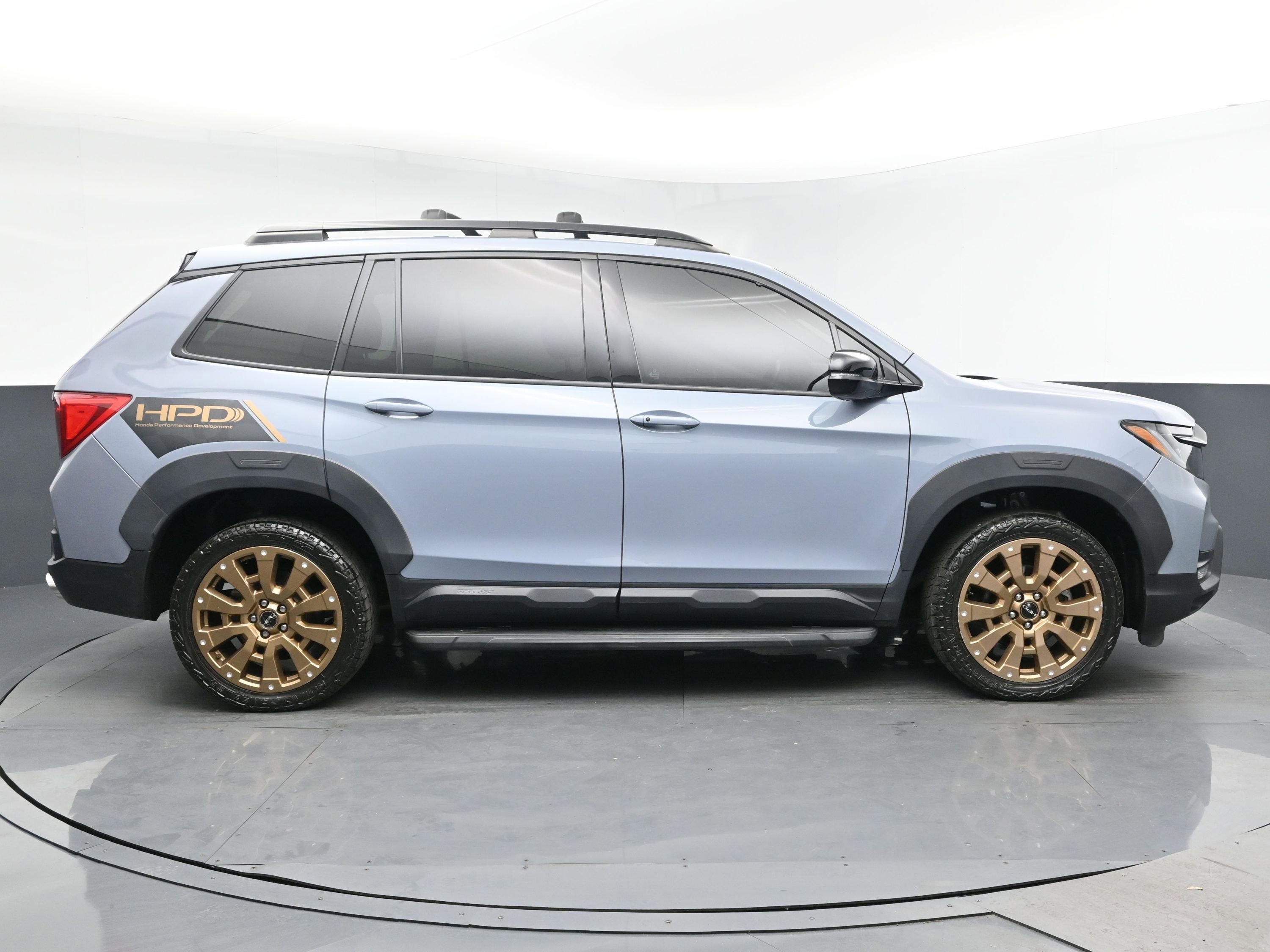 2022 Honda Passport Elite photo 2