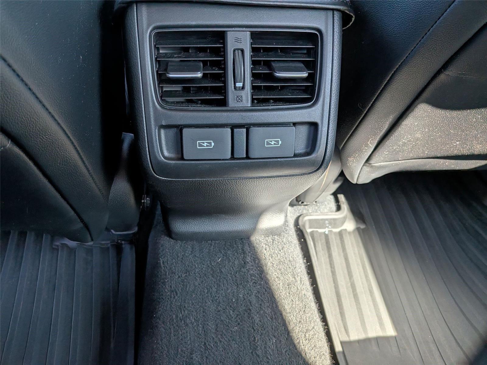 2022 Honda Accord Hybrid EX-L photo 30