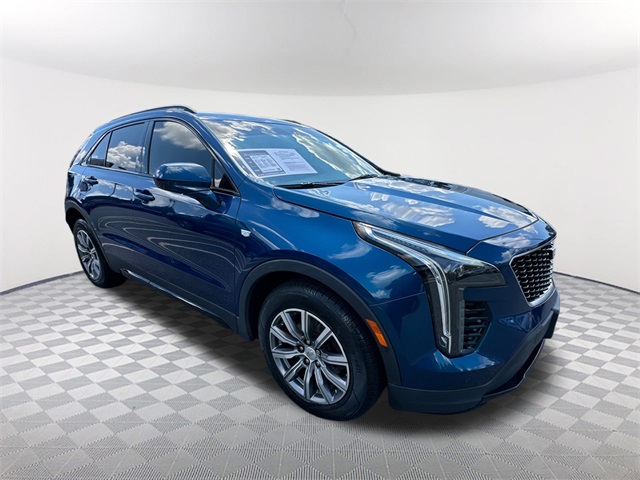 2019 Cadillac XT4 Sport photo 3