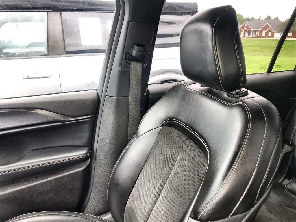2023 Jeep Grand Cherokee Altitude photo 22