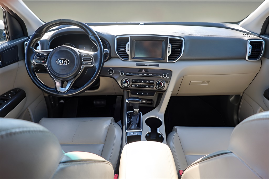 2017 Kia Sportage EX photo 8