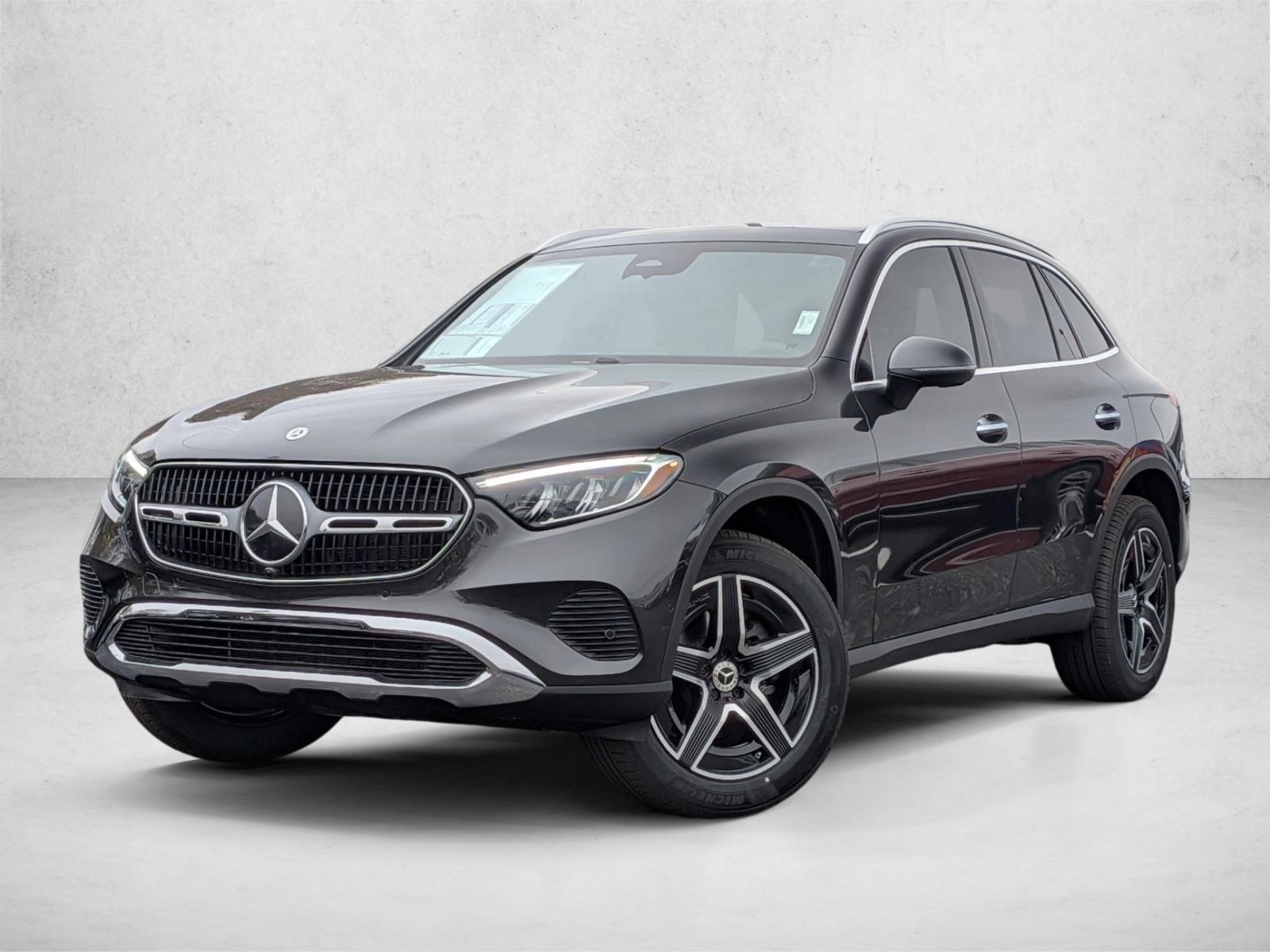 2026 Mercedes-Benz GLC Base's photo