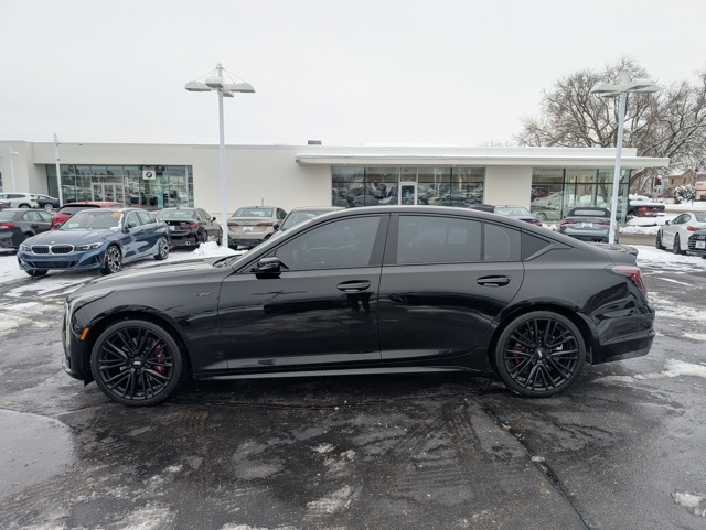 2025 Cadillac CT5 V-Series's photo