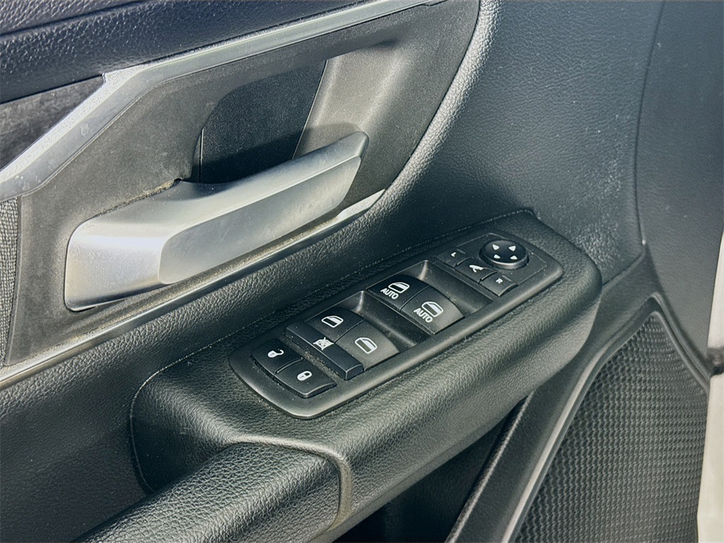 2019 Ram 1500 Big Horn Lone Star photo 18