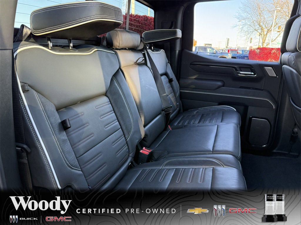 2024 GMC SIERRA - Image 36