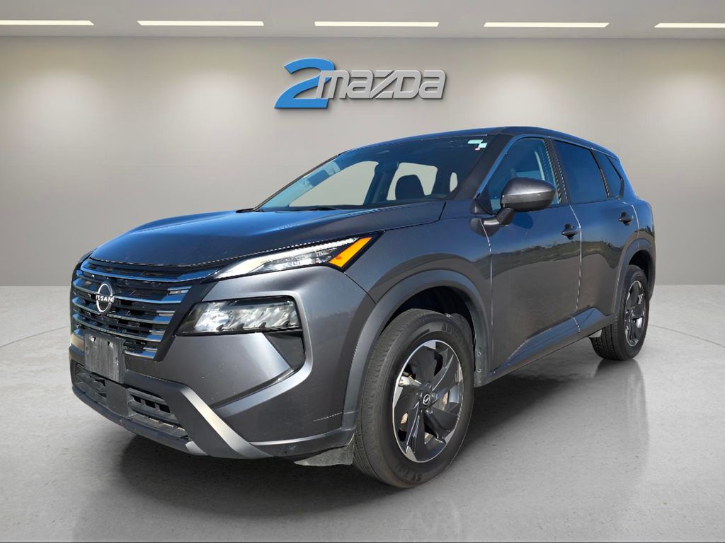 2024 Nissan Rogue SV's photo