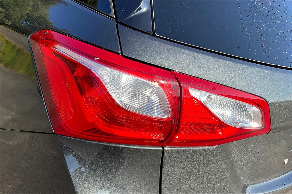 2019 Chevrolet Equinox LT photo 30