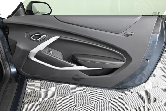2020 Chevrolet Camaro 1LS photo 10