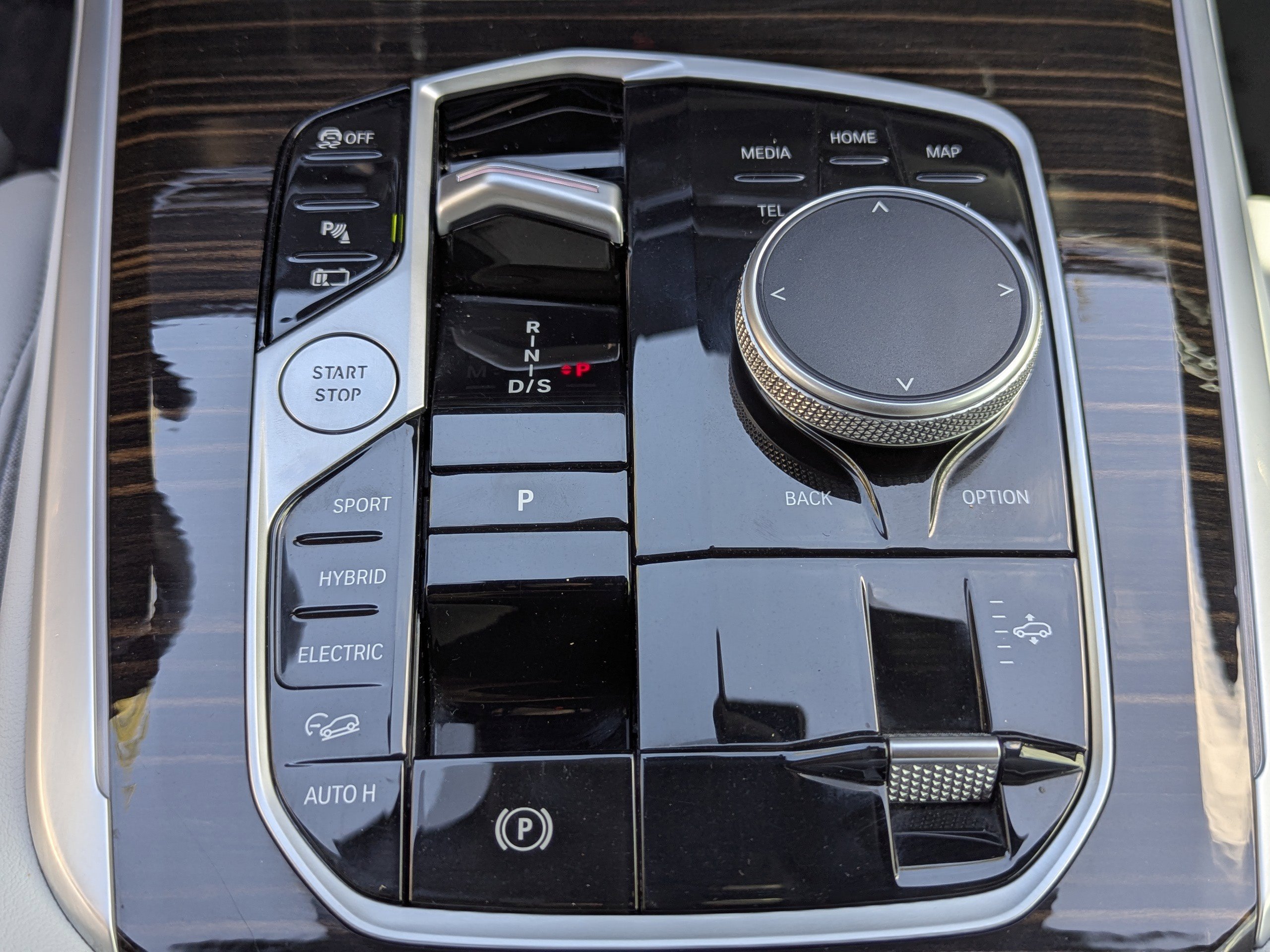 2025 Bmw X5 xDrive50e photo 29