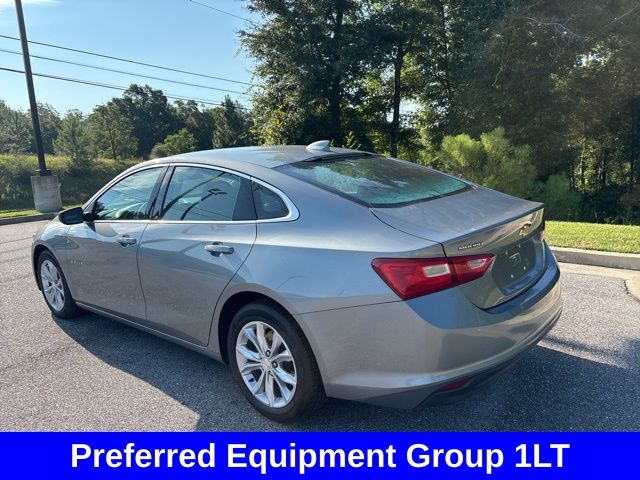 2023 Chevrolet Malibu 1LT photo 2