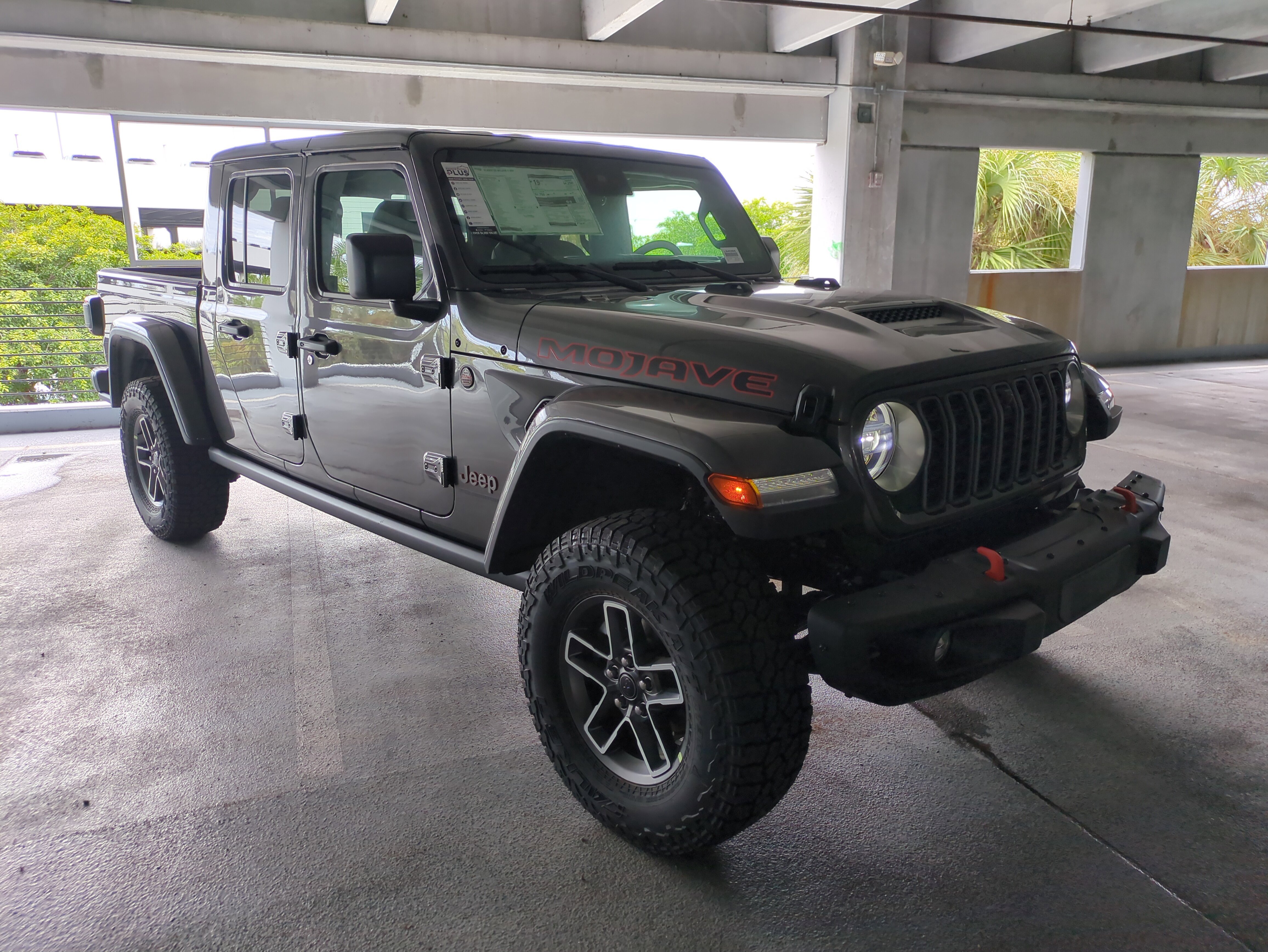 2025 Jeep Gladiator Mojave X's photo