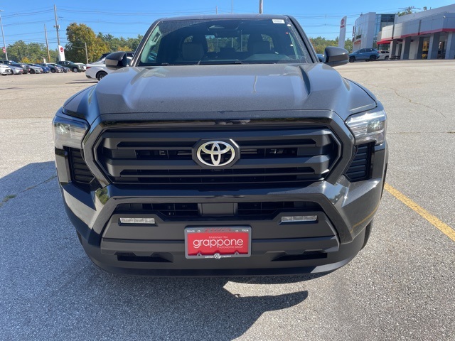 2025 Toyota Tacoma SR5 4x4 Double Cab photo 2