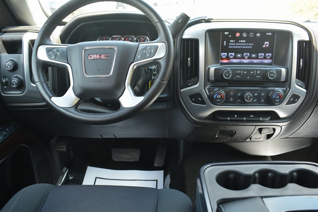 2016 Gmc Sierra 1500 SLE photo 3