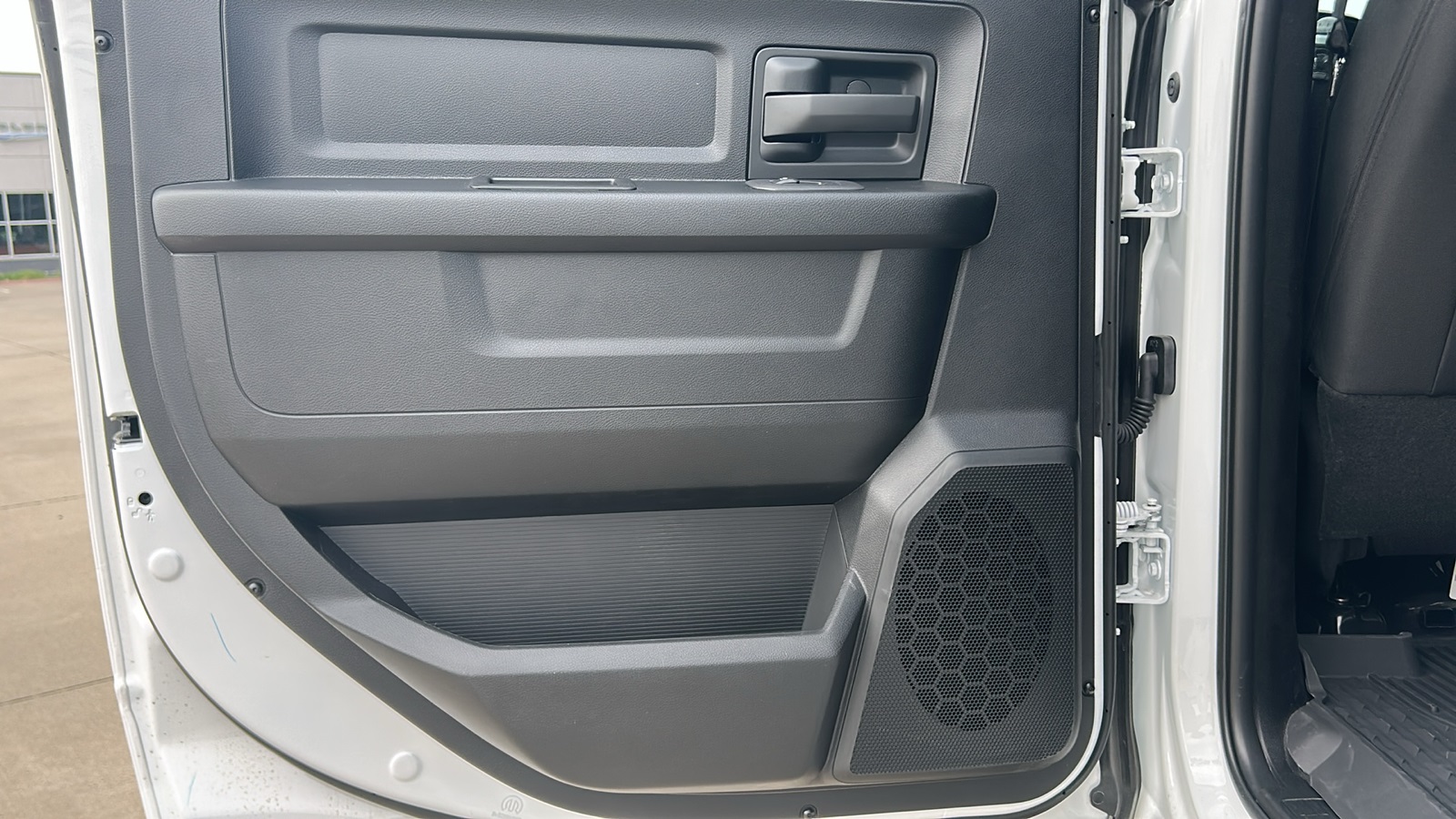 2025 Ram 2500 Tradesman photo 18
