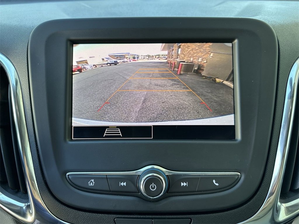 2024 Chevrolet Equinox LT photo 17