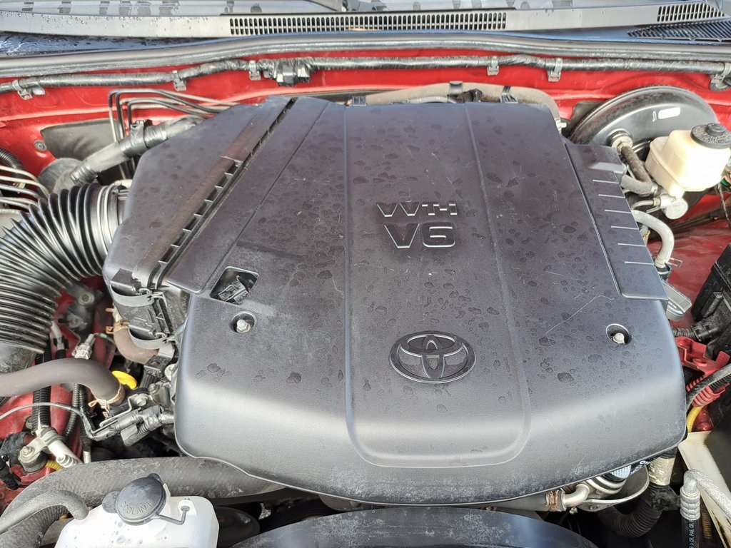 2015 Toyota Tacoma Base photo 28