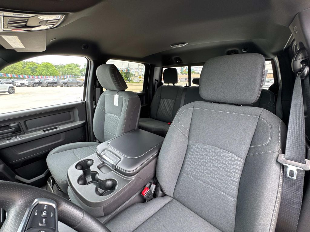 2025 Ram 2500 Tradesman photo 48