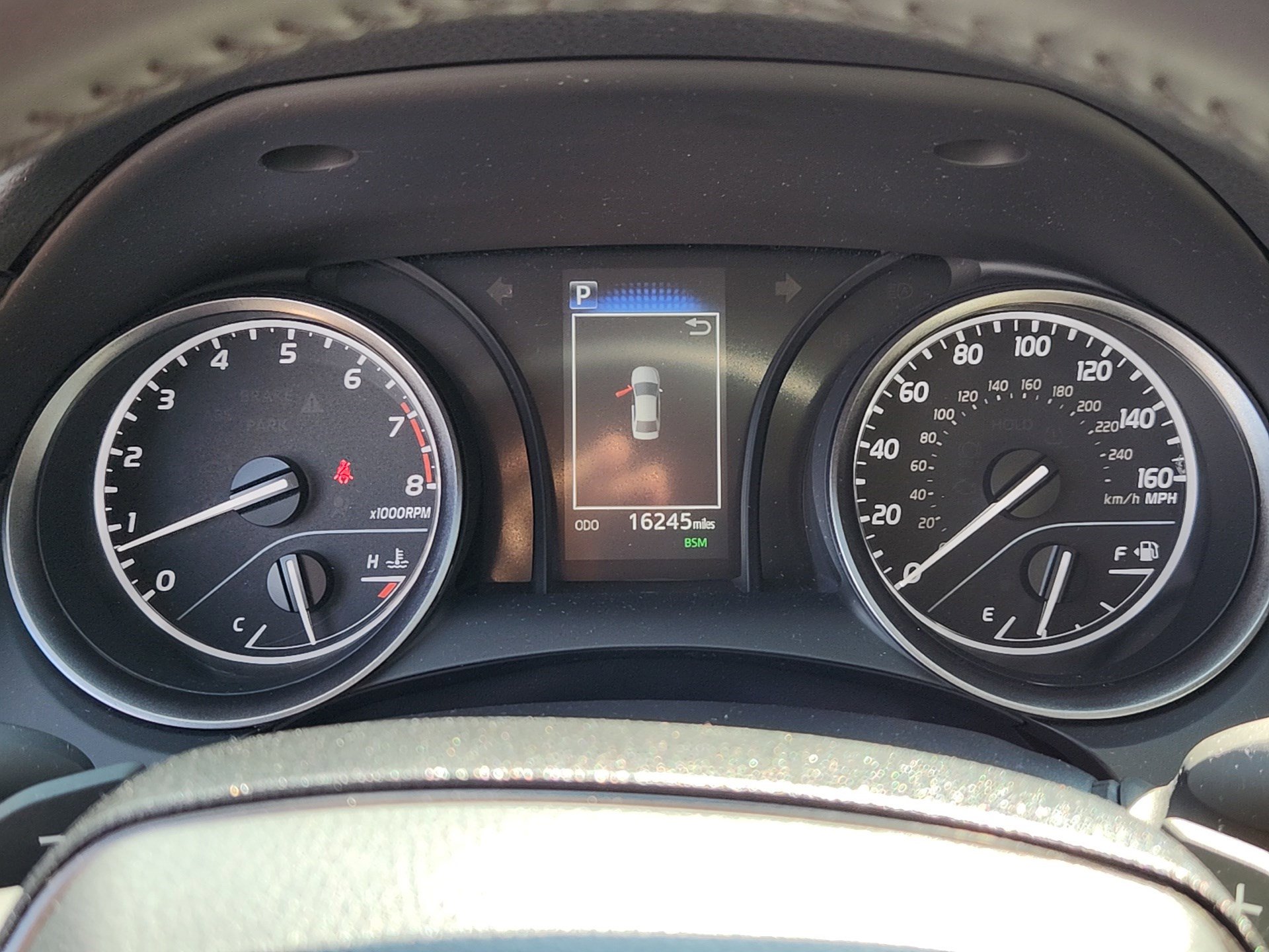 2024 Toyota Camry SE photo 13