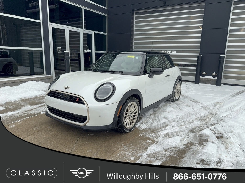 2025 MINI Hardtop 2 Door S's photo